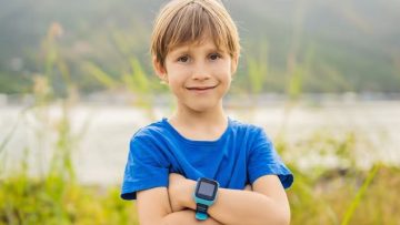 Jaki smartwatch dla chłopca kupić? Poradnik, kryteria i ranking chłopięcych smartwatchów.